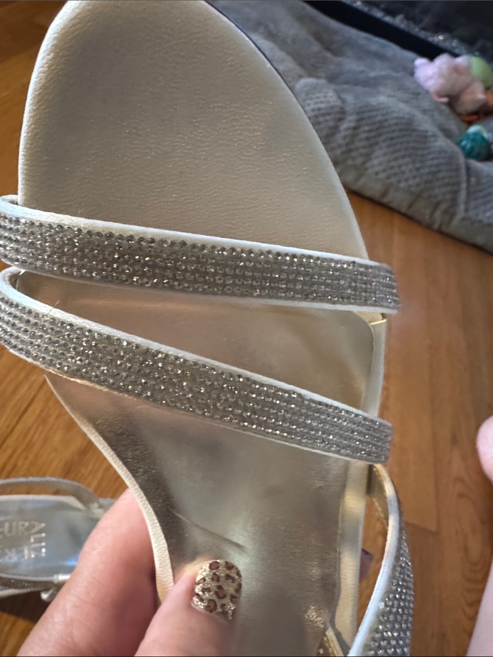 🐷 Naturalizer Vanessa 2 White With Silver Crystals Block Heel Sandals - Picture 10 of 17